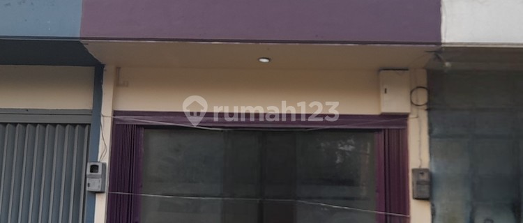 Ruko Di Pinggir Jalan Raya Di Tempat Strategis 1