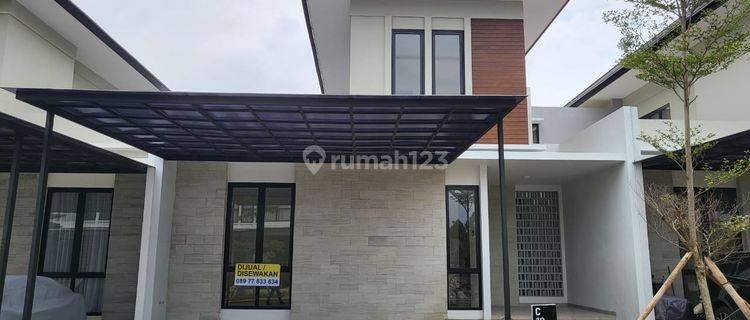 Disewakan / Dijual Rumah2lantai Bagus Di Lingkungan Nyaman Dan Tenang 1