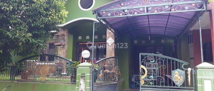 Dijual rumah daerah banyumanik jl taman sawunggaling 1