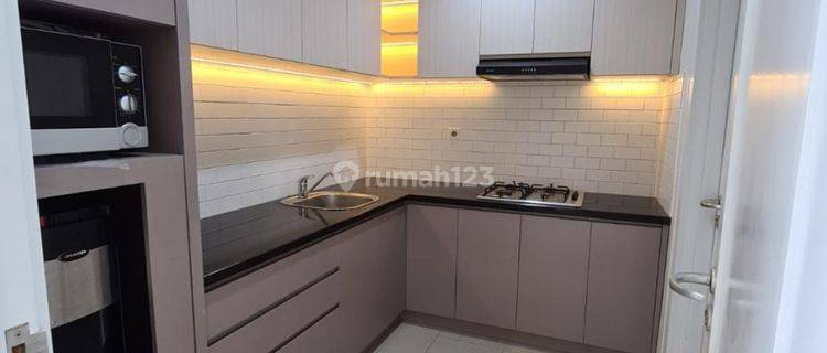 Apartemen Pantai Mutiara Tower Damar 3 BR Uk 150m2 Full Furnished Bagus Dijual 1