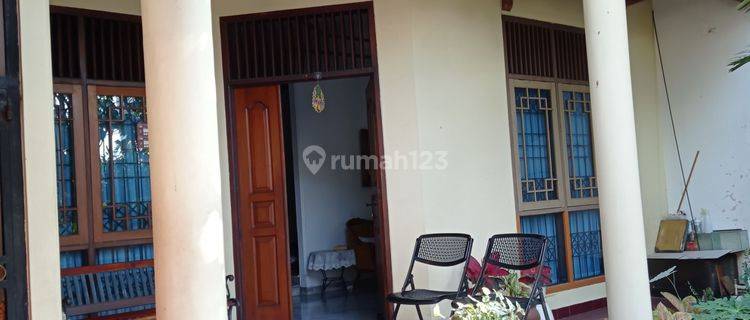 Rumah Lama Layak Tinggal Dan Nyaman 1