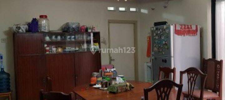 Dijual Rumah Tua Strategis di Kebayoran Baru 1