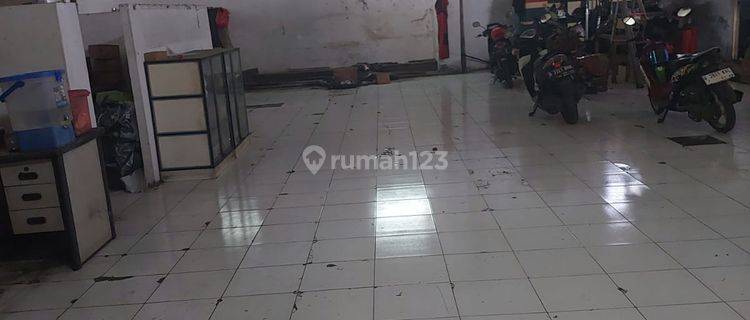 Dijual Tempat Usaha Lokasi Strategis di Jalan Raya Hankam Pondok Melati Kota Bekasi 1