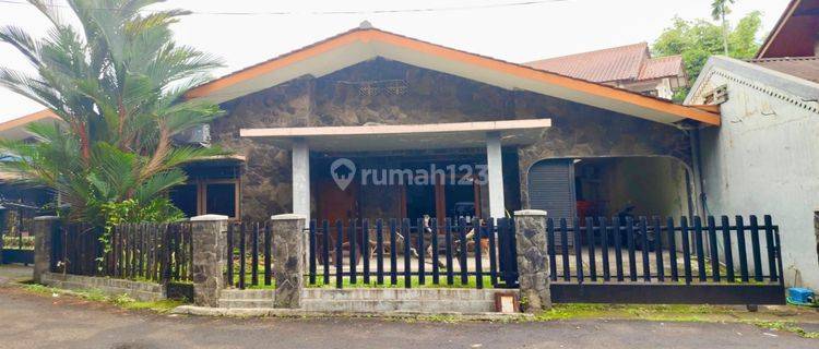 Dijual Rumah Semi Furnish Siap Huni Di Bogor  1