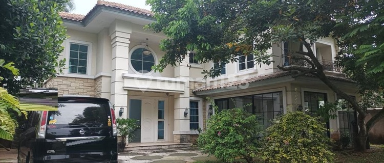 Rumah 2 Lantai Luas 660m2 Type 4kt di Taman Beverly Golf Lippo Karawaci Tangerang 1