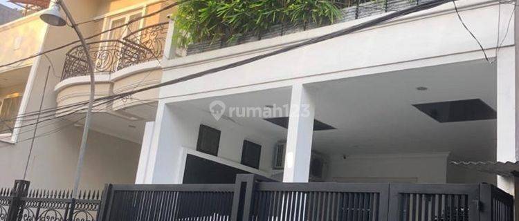 Rumah 2 Lantai di Gading Indah Kelapa Gading Jakarta Utara 1