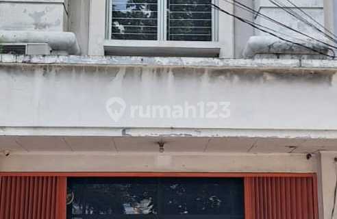 Dijual Ruko Luas Strategis di Harapan Indah 1