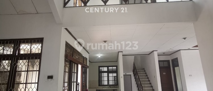 Rumah Besar Luas 1141M di Jatiwaringin Jakarta Timur 1