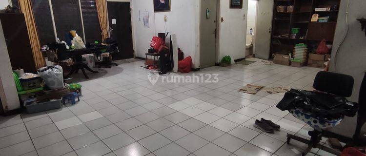 Disewakan Rumah Hitung Tanah di Ciledug Raya Jakarta Selatan 1