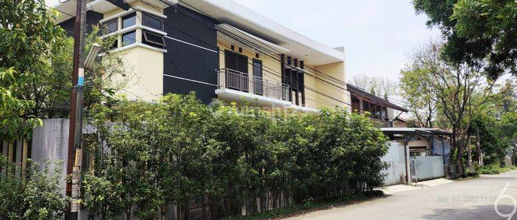 Dijual Rumah Besar Bagus di Taman holis Indah Bandung  1