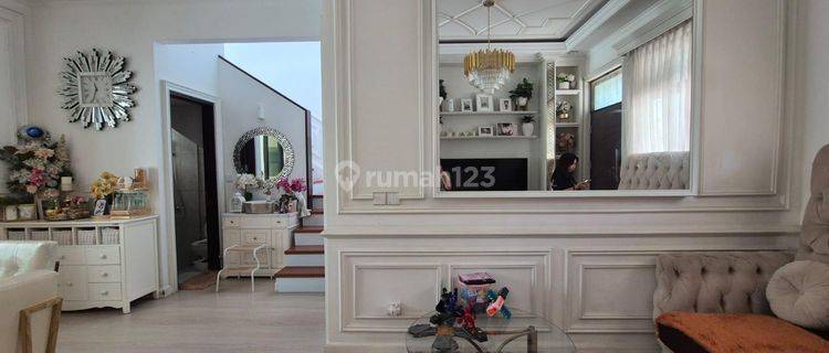 Dijual Rumah Full Furnished Interior Cantik Di Kota Baru Parahyangan 1