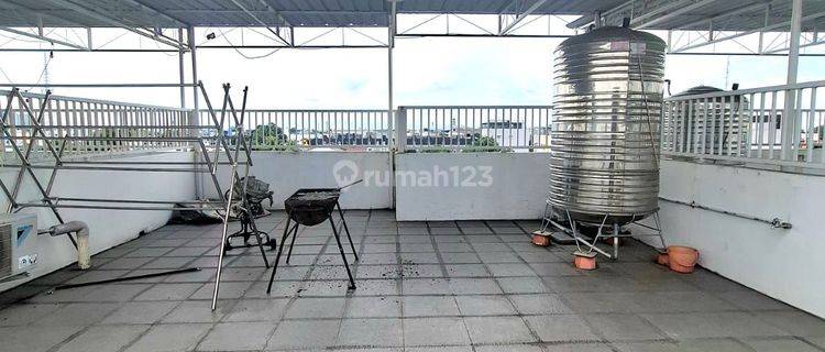 Dijual Rumah Townhouse Full Furnished Komplek Tuasan Estate 1