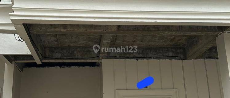 Dijual Cepat Rumah Paragon Malibu Kondisi Kosong ! 1