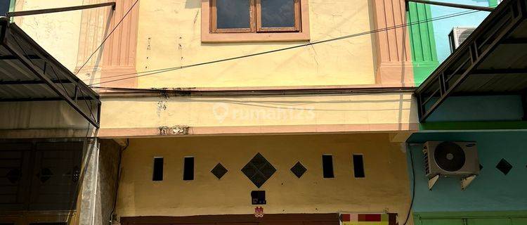  Rumah  Unfurnished 2,5 Tingkat Daerah Sunggal 1