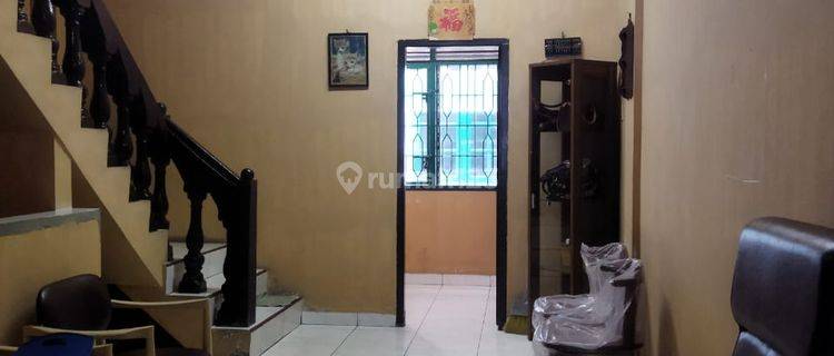 Disewakan Townhouse Di Komplek Peramas 1