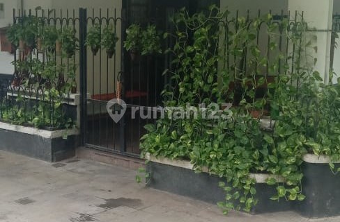 RUMAH STRATEGIS ORI BANGUNAN JAMAN BELANDA 1