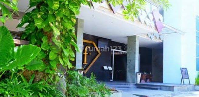 For Sale 4 Star Fashion Hotel on Jalan Legian Raya, Bali 1