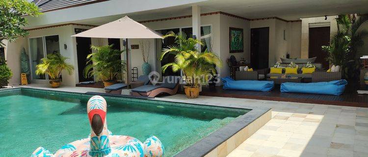 Spacious 3 Bedrooms Villa For Rent At Seminyak  1