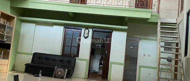 Rumah Bagus 2 Lantai Strategis di Perum Kota Mas Cimahi Kota 1