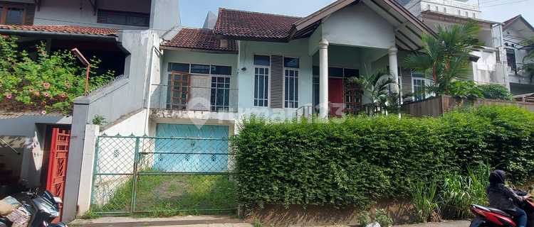 Sewa / Jual Rumah Siap Huni di Ciwaruga Sayap Gegerkalong Bandung 1
