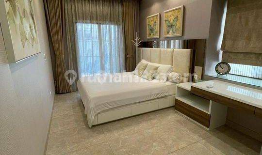 Rumah Pantai Indah Kapuk Cendana Pik Hoek 13x18 Furnished 4 Kamar Tidur Kt 3 Lantai Sipa Huni Mewah Bagus 1