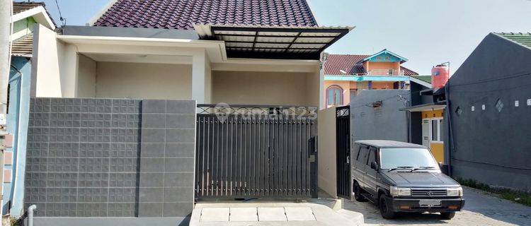 Rumah di Dempel raya Baru SHM Furnished harga nego 1