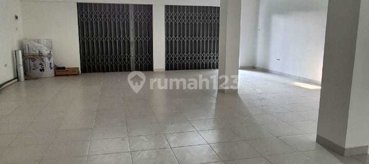 Good Strategic Shophouse on Cigadung Raya Bandung 1