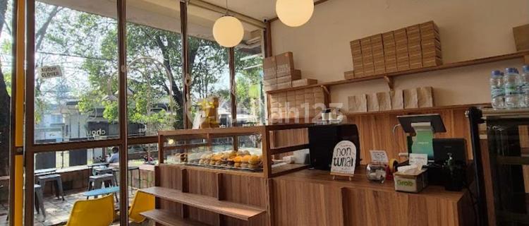 Multi Tenant Siap Pakai Strategis di Sayap Riau Bandung 1