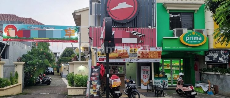 Shop House in a Densely Populated Area!! For Rent in Kalisari, Pasar Rebo, East Jakarta 1