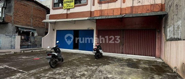 Shop House Bustling !! For Rent in Front of Hospital in East Bekasi 1