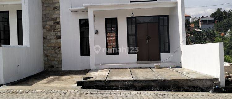 Rumah Murah Bagus Harga 400 Juta Banyumanik 1