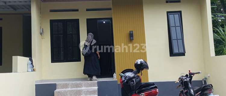 Rumah Bagus Murah Banyumanik 1