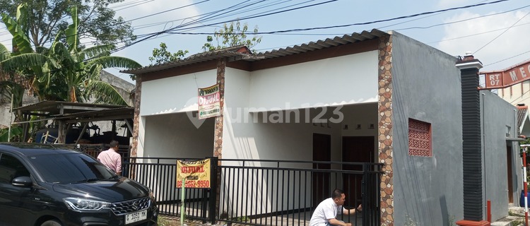 Rumah Bagus Sendangmulyo 1