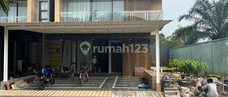 Rumah di Perumahan Golden Stone, Legok - Tangerang 1