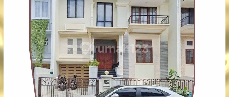 Rumah Green Garden Residence 3½ Lantai Mewah Fully Furnished 1