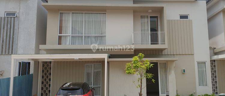 Disewakan Rumah Montana Village Gading Serpong Semi Furnished 1