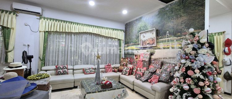 Rumah Puri Indah Hoek Sebelah Taman Umum 268M2 1
