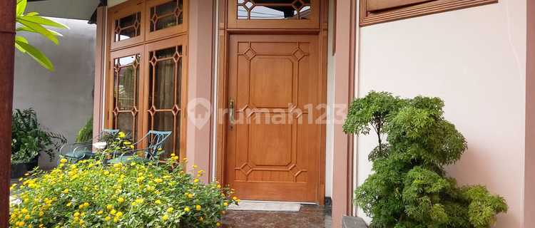 Dijual Rumah 2 Lantai Bagus Taman Aries Siap Huni 1