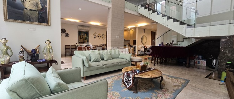 For Sale Minimalist House in Strategic Location, Pondok Indah Price Negotiable AK, Lp 1