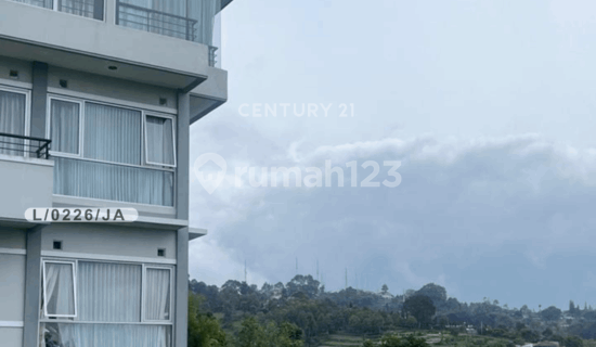 Dijual Rumah Hitung Tanah Luas di Mainroad Punclut Bandung 1