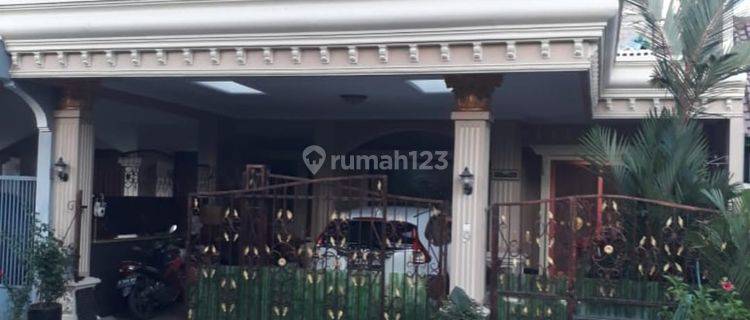 Rumah 2 Lantai Semi Klasik Kawasan Strategis Palem Semi Karawaci 1