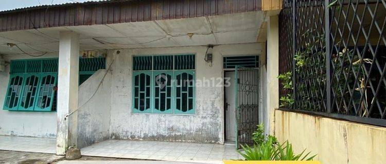 Rumah Rantau Prapat Di Jalan Cut Mutia 1