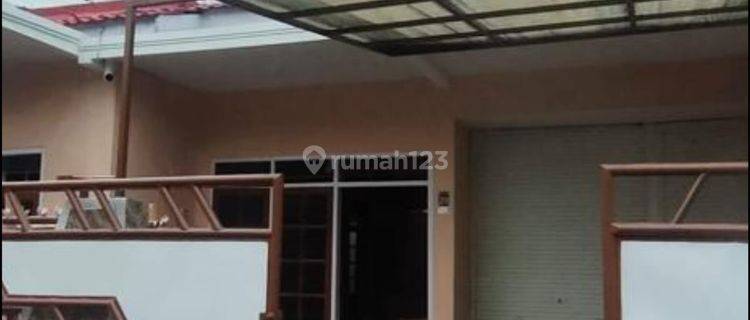 Sewa Rumah Bagus di Jl. Sulfat Agung, Malang 1