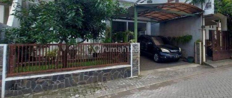 Rumah di Jln Teluk Grajakan Balearjosari Malang SHM 1