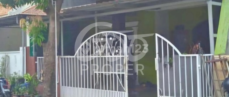 Sell Comfortable House in Klipang Permai Area, Tembalang, Semarang City, Central Java 1