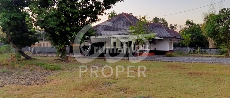 Jual Rumah Bergaya Vintage Cepu, Blora 1
