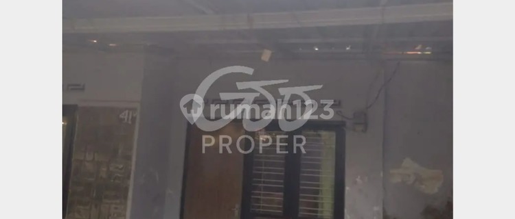 Jual Rumah Siap Huni di Jl. Zainul Arifin Kota Bondowoso Jawa Timur 1