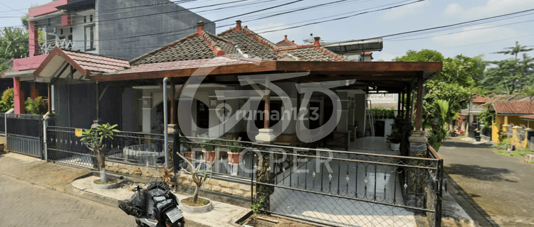 Rumah Semi Furnished SHM di Tirtasari Residence Kebonsari, Malang 1