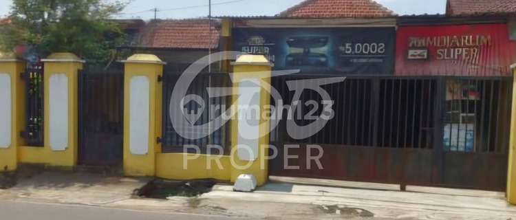 Ready-to-Use Shop House for Sale at Jl. Jatibarang Mijen, Semarang City, Central Java, Mijen Area 1