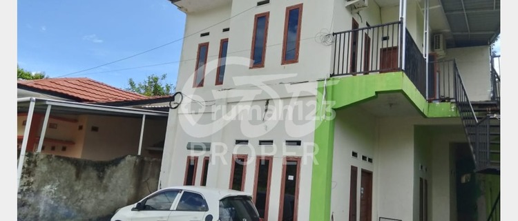 Rumah Semi Furnished SHM di Wara Selatan, Palopo 1